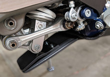 Load image into Gallery viewer, MOLECULE MOTORSPORTS SKIDPLATE | 2017-23 KTM/HQV 250/350 - 4 STROKE BIKES