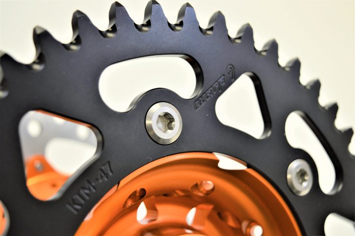 Titan スプロケット we bicycles チタン sprocket Nihilo Concepts TI-GEAR Titanium Sprockets - KTM / Husqvarna
