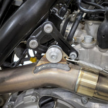 Load image into Gallery viewer, DANGO DESIGNS ENGINE HANGER | 500/501