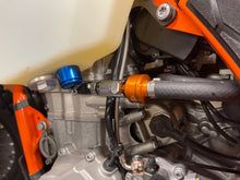 Load image into Gallery viewer, SIDEWINDER FUEL LINE by TACO MOTO CO.