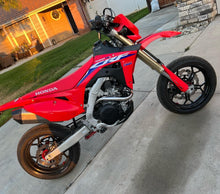 Load image into Gallery viewer, GRAVES MOTORSPORTS TITANIUM SLIP-ON W/ CARBON END CAP | 19+ HONDA CRF450L/RL/X