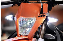 Load image into Gallery viewer, CYCLOPS EVOLUTION SAFETY TURN SIGNAL INSERTS