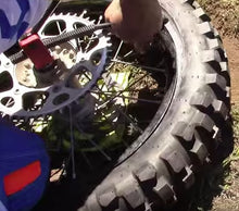 Load image into Gallery viewer, BAJA NO-PINCH TIRE TOOL