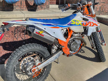 Load image into Gallery viewer, GRAVES MOTORSPORTS TITANIUM SLIP-ON W/ CARBON END CAP | 2020-23 KTM/HQV EXCF, FE