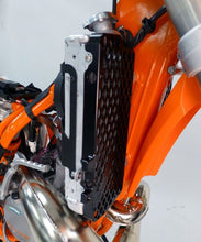 Load image into Gallery viewer, TRAIL TECH RADIATOR GUARDS