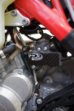 Load image into Gallery viewer, P3 TPS SENSOR COVER | KTM/HUSQVARNA/GASGAS - ALL TPI MODELS