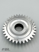 Load image into Gallery viewer, BILLET OIL PUMP GEARS FOR 450/500/501 AUSTRIAN DIRTBIKES