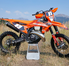 Load image into Gallery viewer, CROSSLINKED COMPONENTS2024+ XC-W SWINGARM GUARDS (2024+ KTM 300/250 XC-W WITH PDS SUSPENSION)