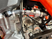 Load image into Gallery viewer, ALL METAL FUEL LINE QUICK DISCONNECT COUPLING