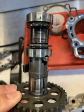 Load image into Gallery viewer, STEEL OIL PUMP GEARS FOR 250/350 AUSTRIAN DIRTBIKES