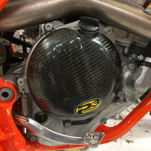 Load image into Gallery viewer, P3 RACING CARBON FIBER CLUTCH COVER