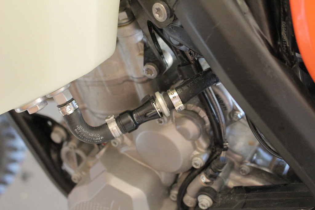 Acerbis Husqvarna FE 350 2014-2016 Gas Tank 4.1 Gallon - Sportbike Track  Gear