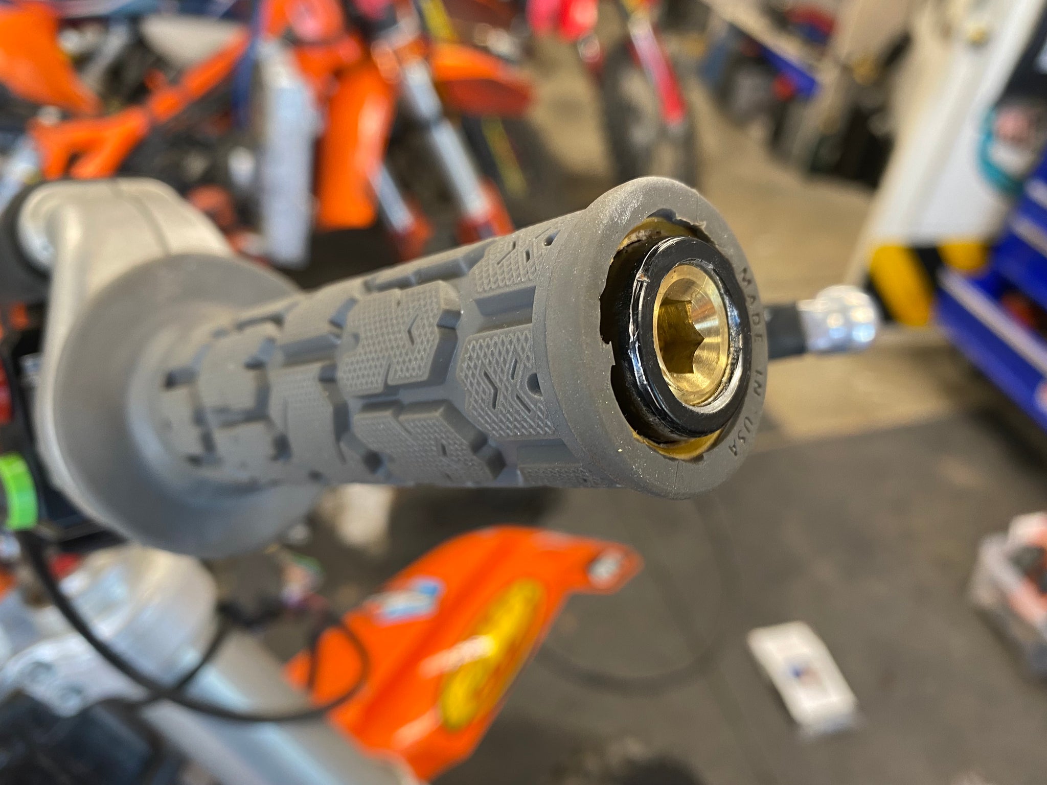 FLEXX BARS ANTI VIBRATION INSERTS Taco Moto Co. FLEXX BARS ANTI VIBRATION INSERTS Taco Moto Co.