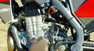 FCP ENGINE HANGER BRACKET | 20-23 450/500/501